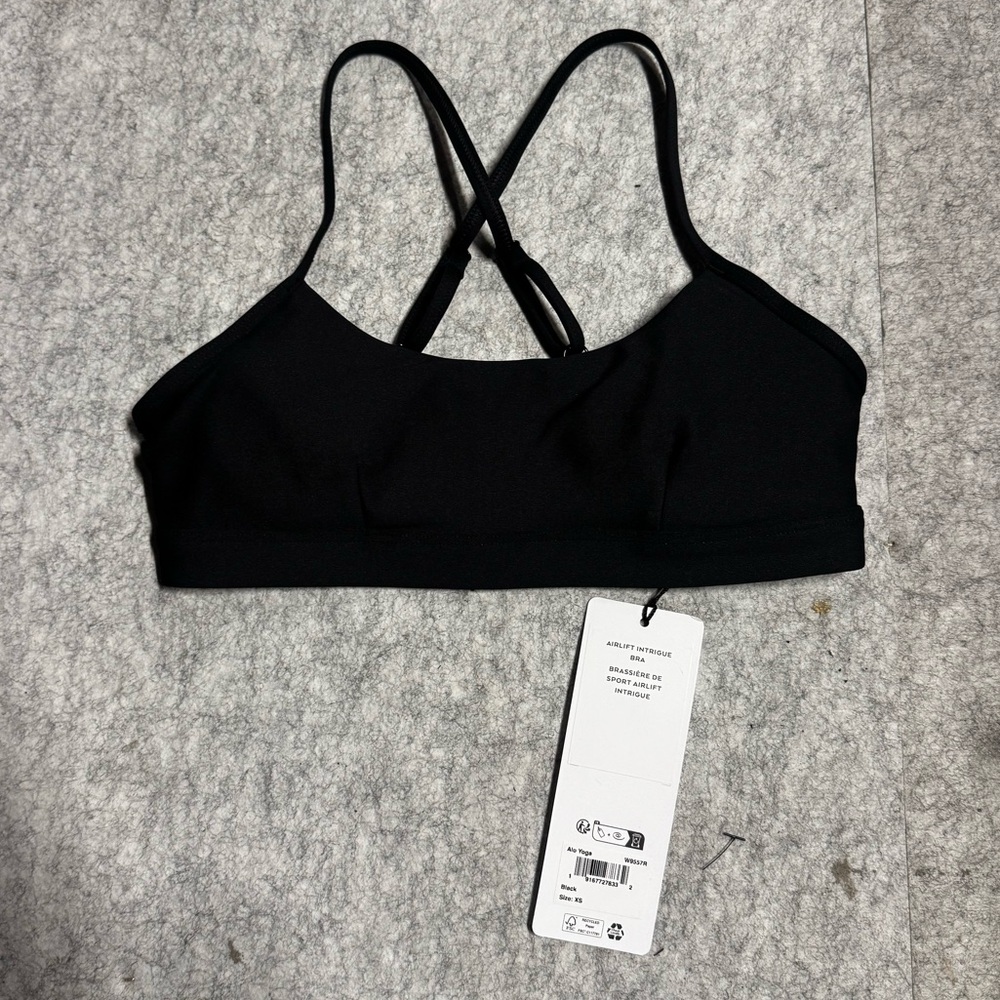 ALO Yoga Black Cross-Back Sports Bra